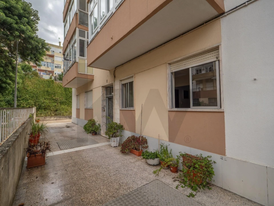 Apartamento T2 para Venda em Póvoa de Santa Iria e Forte da Casa Foto 31