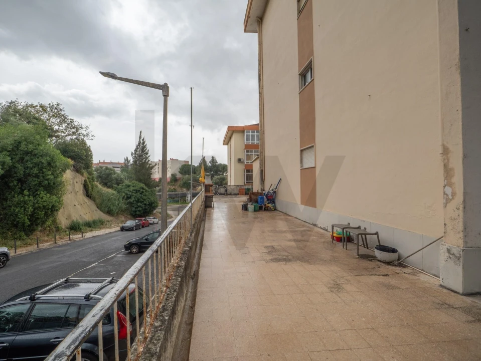 Apartamento T2 para Venda em Póvoa de Santa Iria e Forte da Casa Foto 30