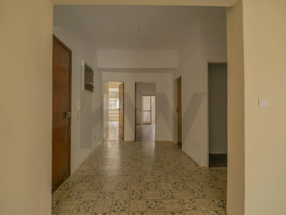 Apartamento T2 para Venda em Póvoa de Santa Iria e Forte da Casa Foto 16