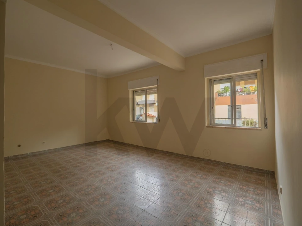 Apartamento T2 para Venda em Póvoa de Santa Iria e Forte da Casa Foto 12
