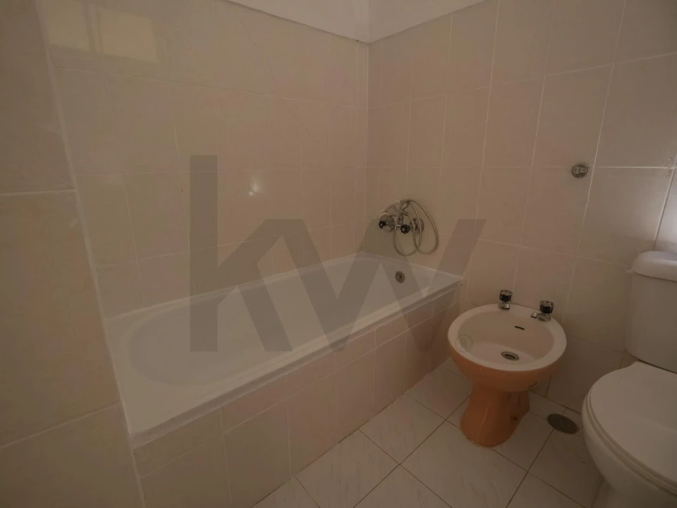 Apartamento T2 para Venda em Póvoa de Santa Iria e Forte da Casa Foto 21