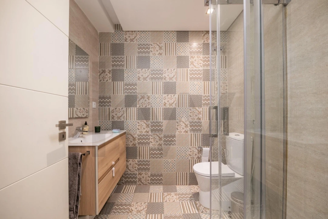 Apartamento T4 para Venda em Santo Antonio dos Olivais Foto 17