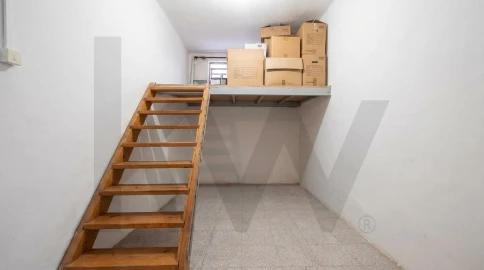 Apartamento T4 para Venda em Santo Antonio dos Olivais
