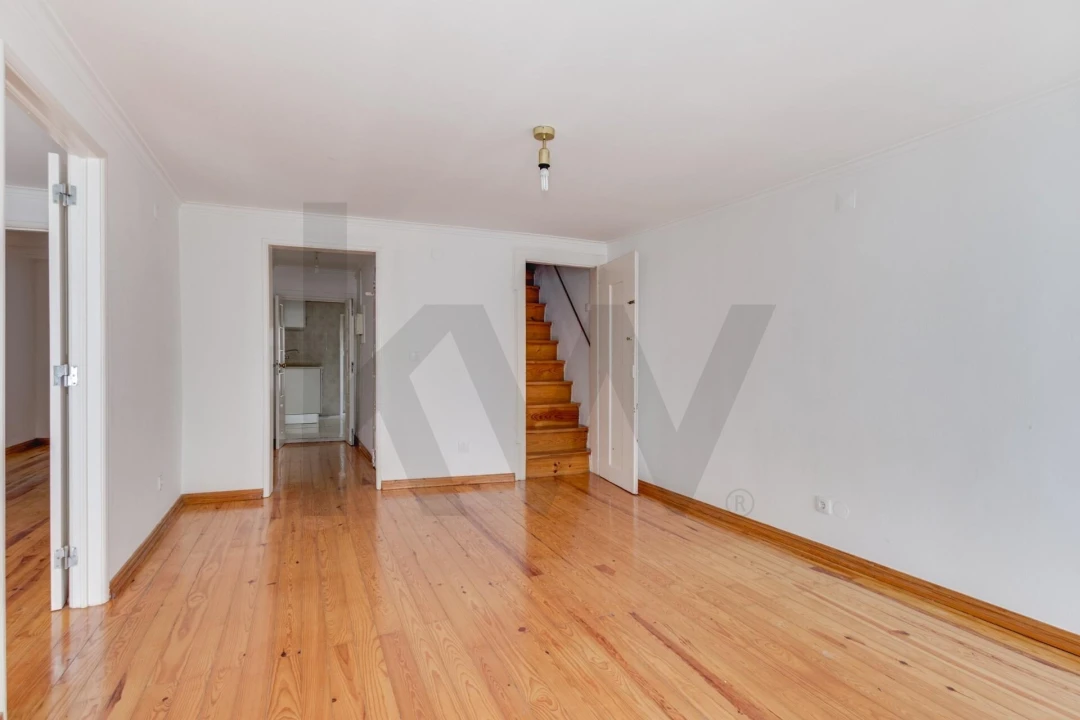 Apartamento T3 para Venda em Misericórdia Foto 5