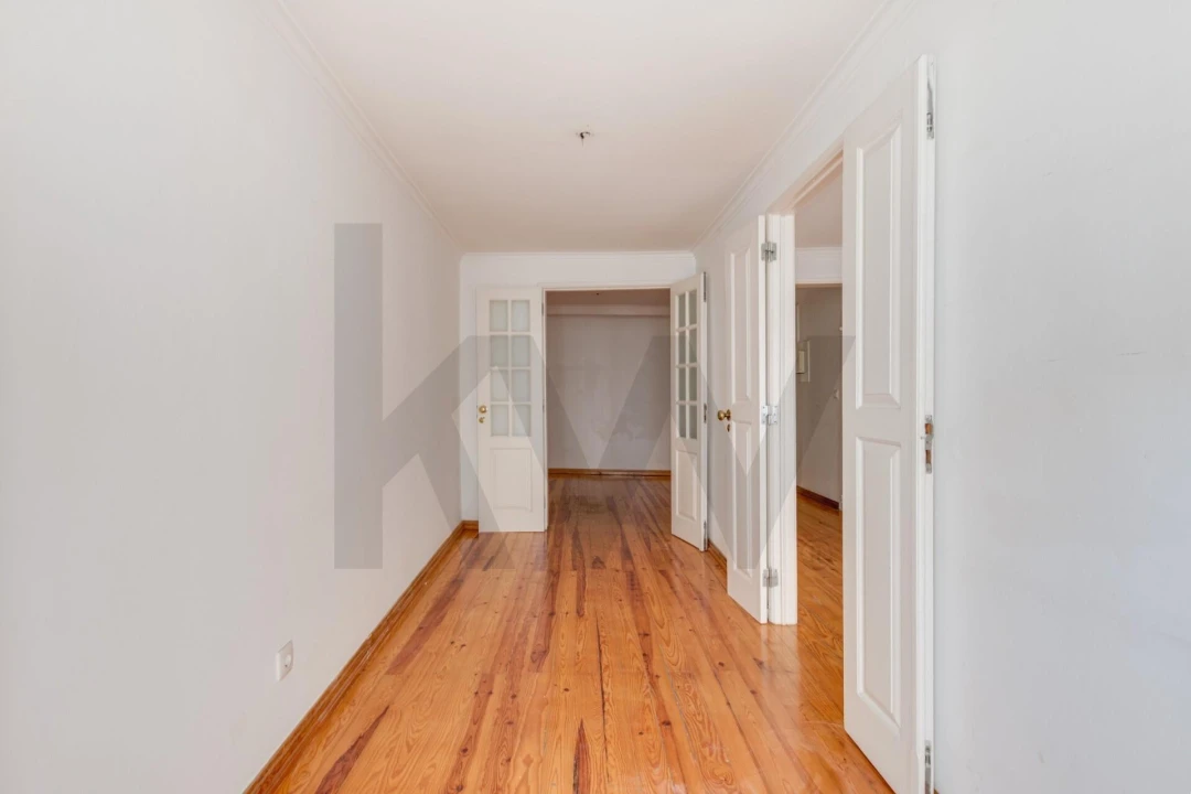 Apartamento T3 para Venda em Misericórdia Foto 9