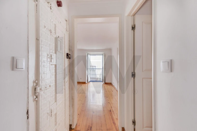 Apartamento T3 para Venda em Misericórdia Foto 12