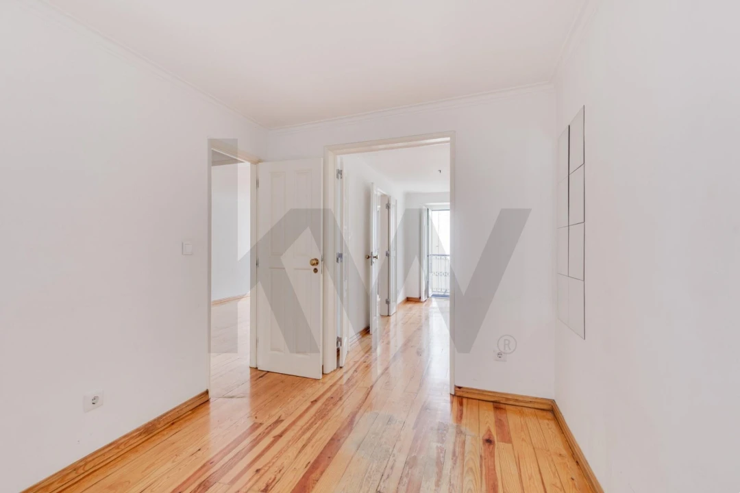 Apartamento T3 para Venda em Misericórdia Foto 10