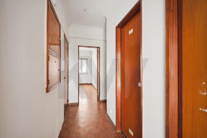 Apartamento T2 para Venda em Algés, Linda-A-Velha e Cruz Quebrada-Dafundo
