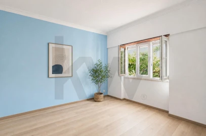 Apartamento T2 para Venda em Algés, Linda-A-Velha e Cruz Quebrada-Dafundo