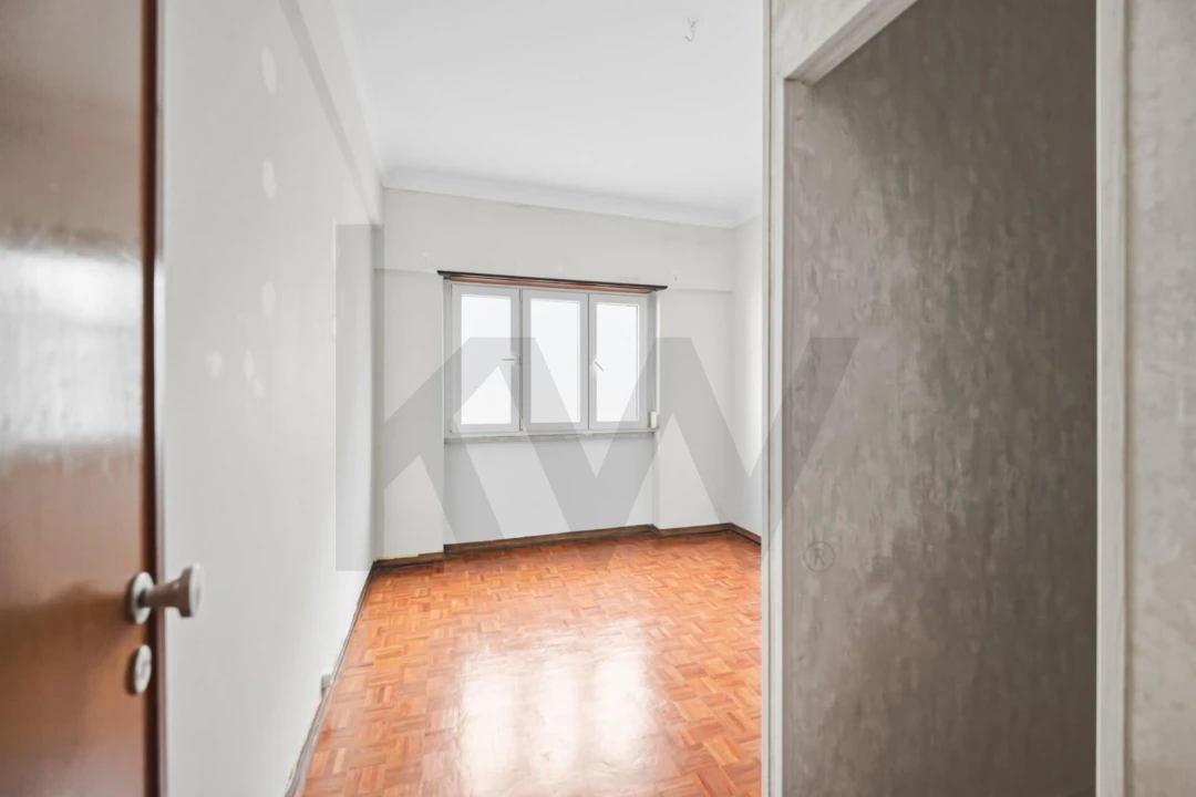 Apartamento T2 para Venda em Algés, Linda-A-Velha e Cruz Quebrada-Dafundo Foto 9