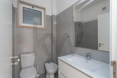 Apartamento T3 para Venda em Queluz e Belas
