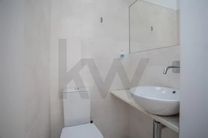 Apartamento T3 para Venda em Queluz e Belas