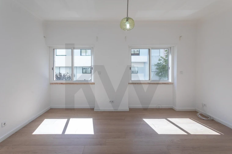 Apartamento T3 para Venda em Queluz e Belas Foto 10