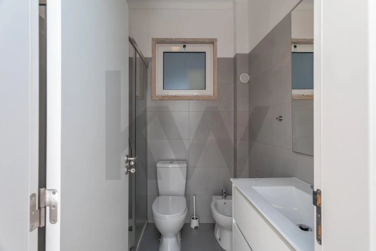 Apartamento T3 para Venda em Queluz e Belas Foto 18