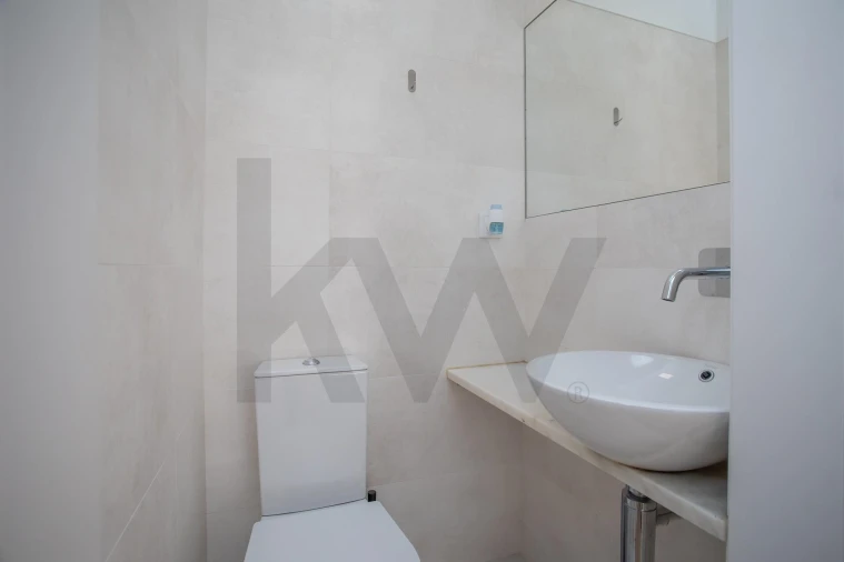 Apartamento T3 para Venda em Queluz e Belas Foto 24