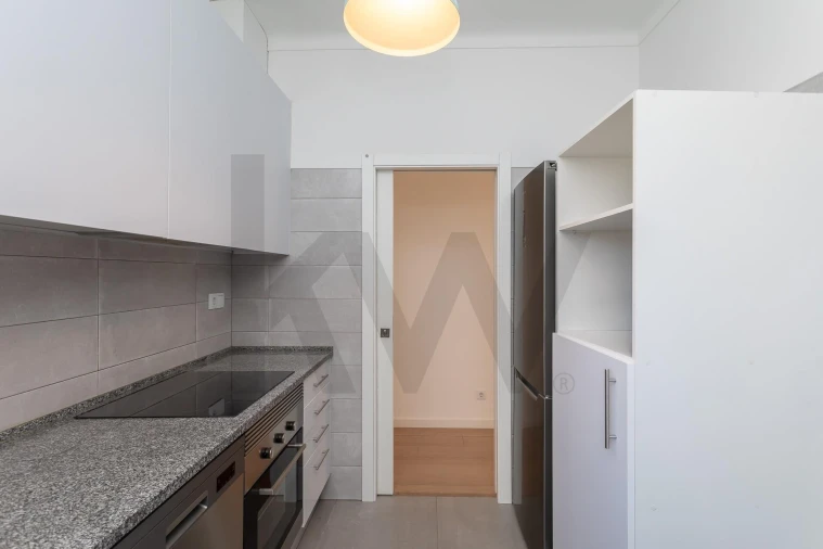 Apartamento T3 para Venda em Queluz e Belas Foto 7