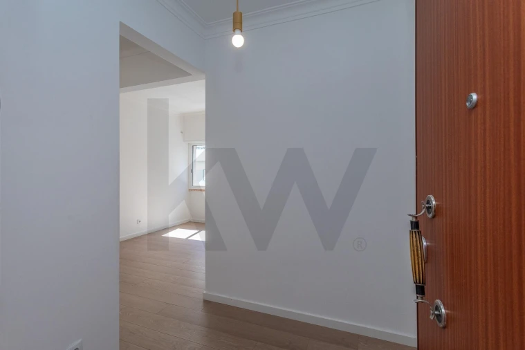 Apartamento T3 para Venda em Queluz e Belas Foto 30
