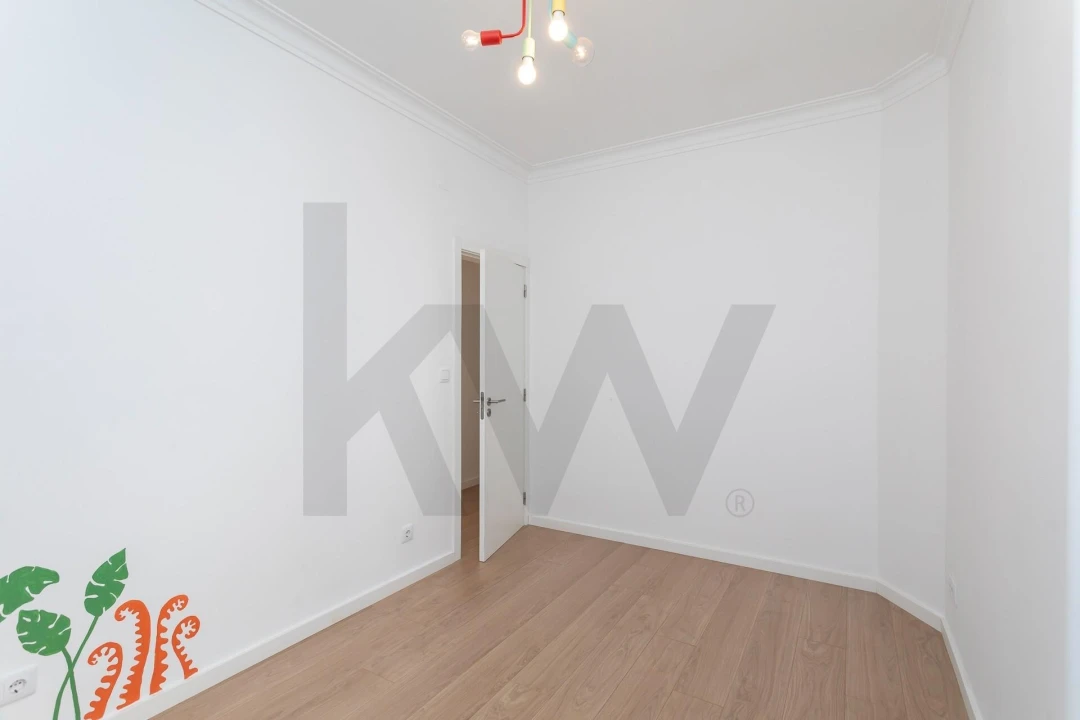 Apartamento T3 para Venda em Queluz e Belas Foto 22
