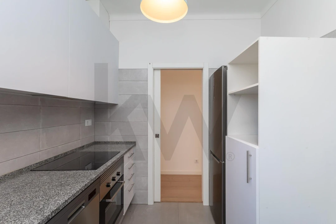 Apartamento T3 para Venda em Queluz e Belas Foto 7