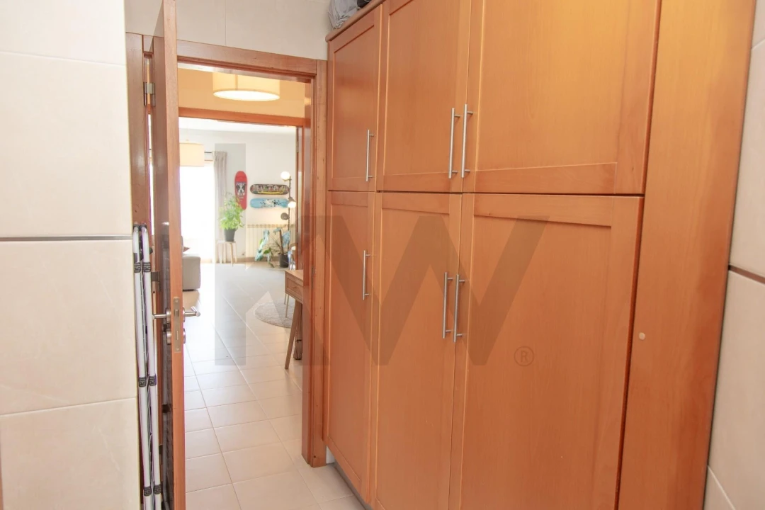 Apartamento T2 para Venda em Santo Isidoro Foto 17