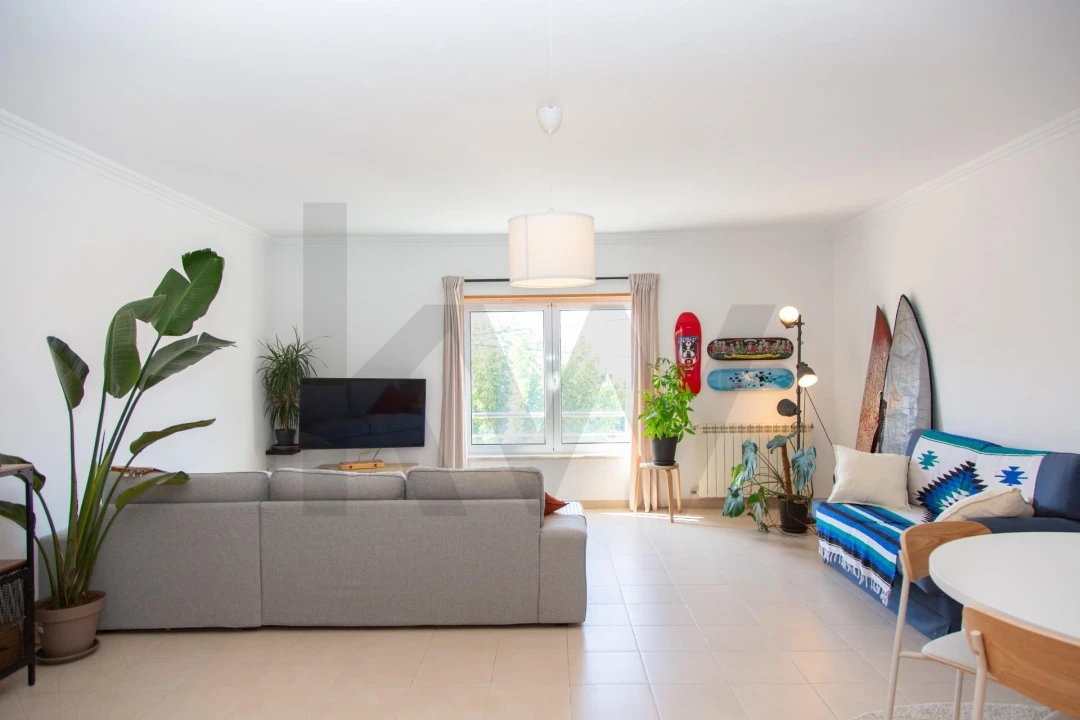 Apartamento T2 para Venda em Santo Isidoro Foto 1