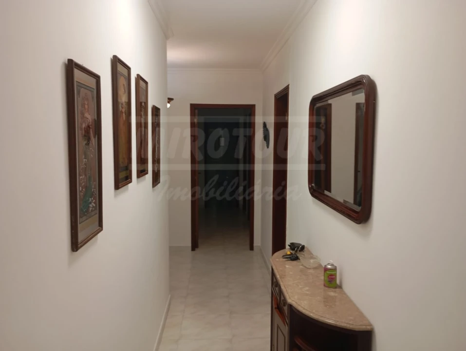 Apartamento T2 para Arrendamento em Sines Foto 9