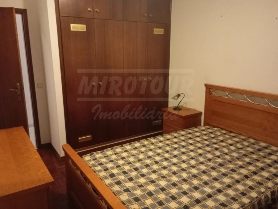 Apartamento T2 para Arrendamento em Sines Foto 11