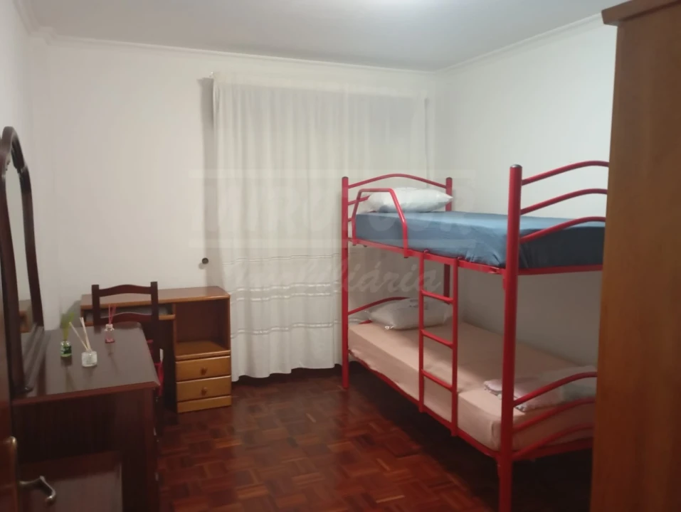Apartamento T2 para Arrendamento em Sines Foto 12