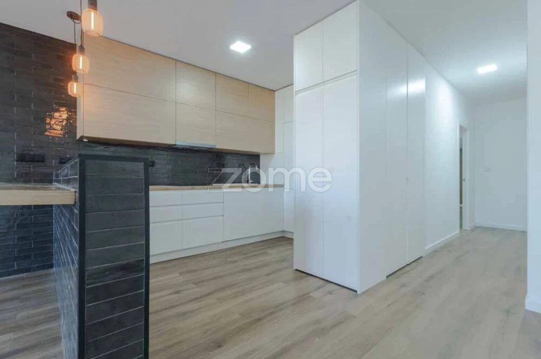Apartamento T2 para Venda em Oliveira do Douro Foto 5