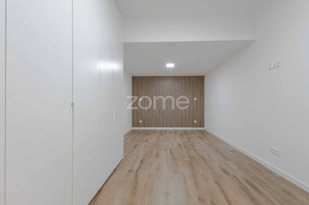Apartamento T2 para Venda em Oliveira do Douro Foto 12