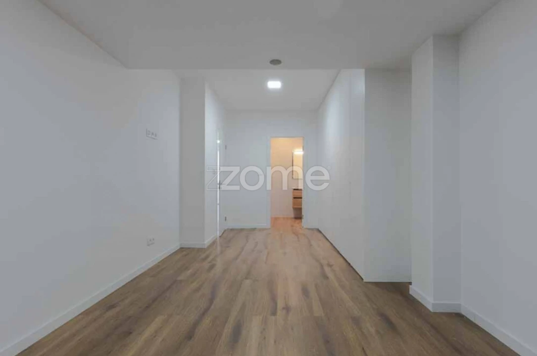 Apartamento T2 para Venda em Oliveira do Douro Foto 14