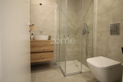 Apartamento T3 para Venda em Santo Tirso, Couto (Santa Cristina e São Miguel) e Burgães