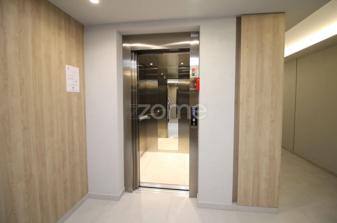 Apartamento T3 para Venda em Santo Tirso, Couto (Santa Cristina e São Miguel) e Burgães Foto 27