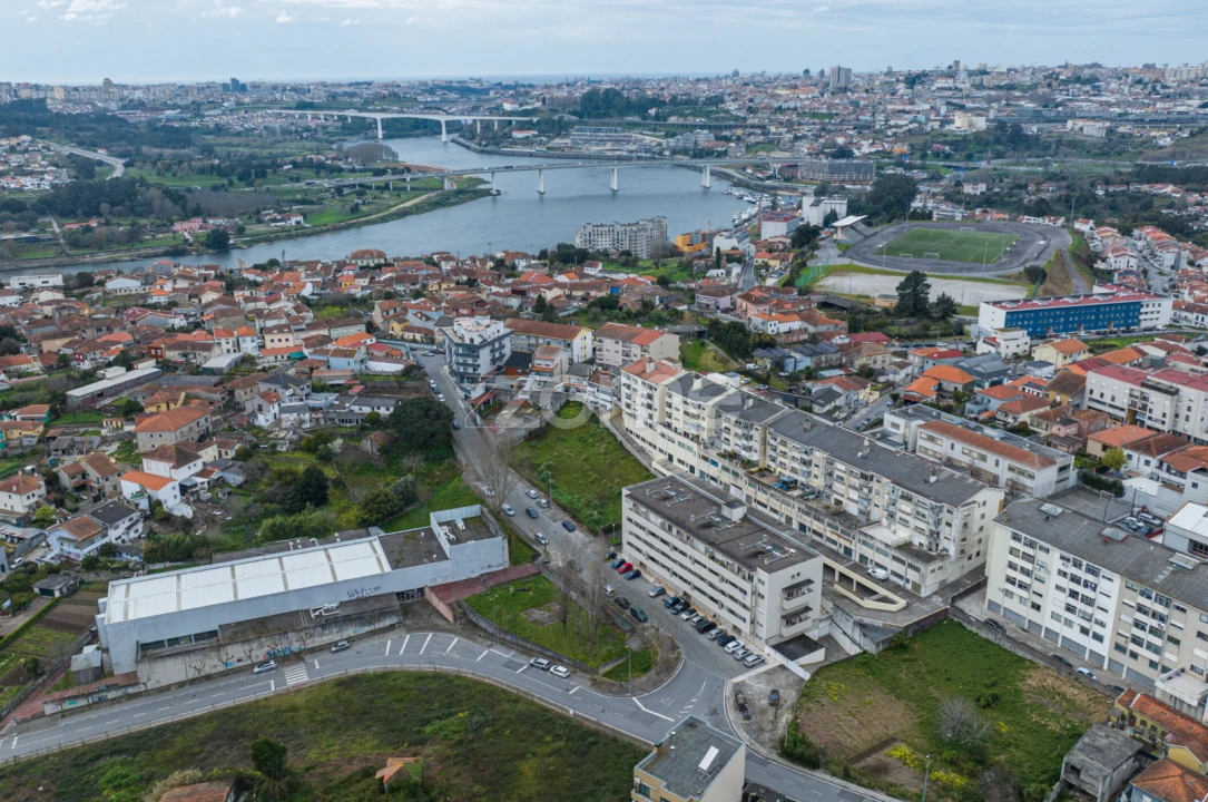 Terreno para Venda em Gondomar (São Cosme), Valbom e Jovim Foto 7