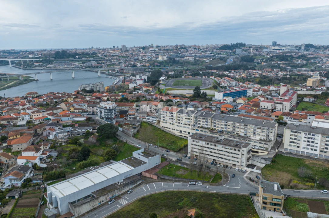 Terreno para Venda em Gondomar (São Cosme), Valbom e Jovim Foto 8