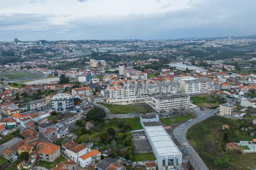 Terreno para Venda em Gondomar (São Cosme), Valbom e Jovim Foto 9