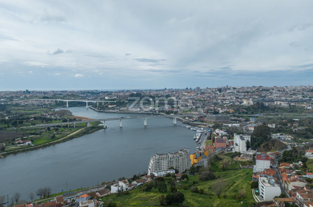 Terreno para Venda em Gondomar (São Cosme), Valbom e Jovim Foto 11