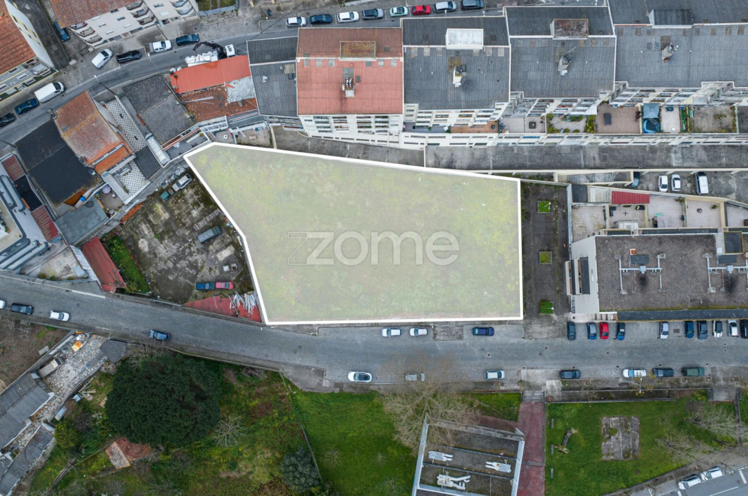 Terreno para Venda em Gondomar (São Cosme), Valbom e Jovim Foto 3