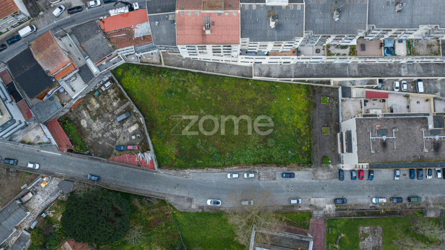 Terreno para Venda em Gondomar (São Cosme), Valbom e Jovim