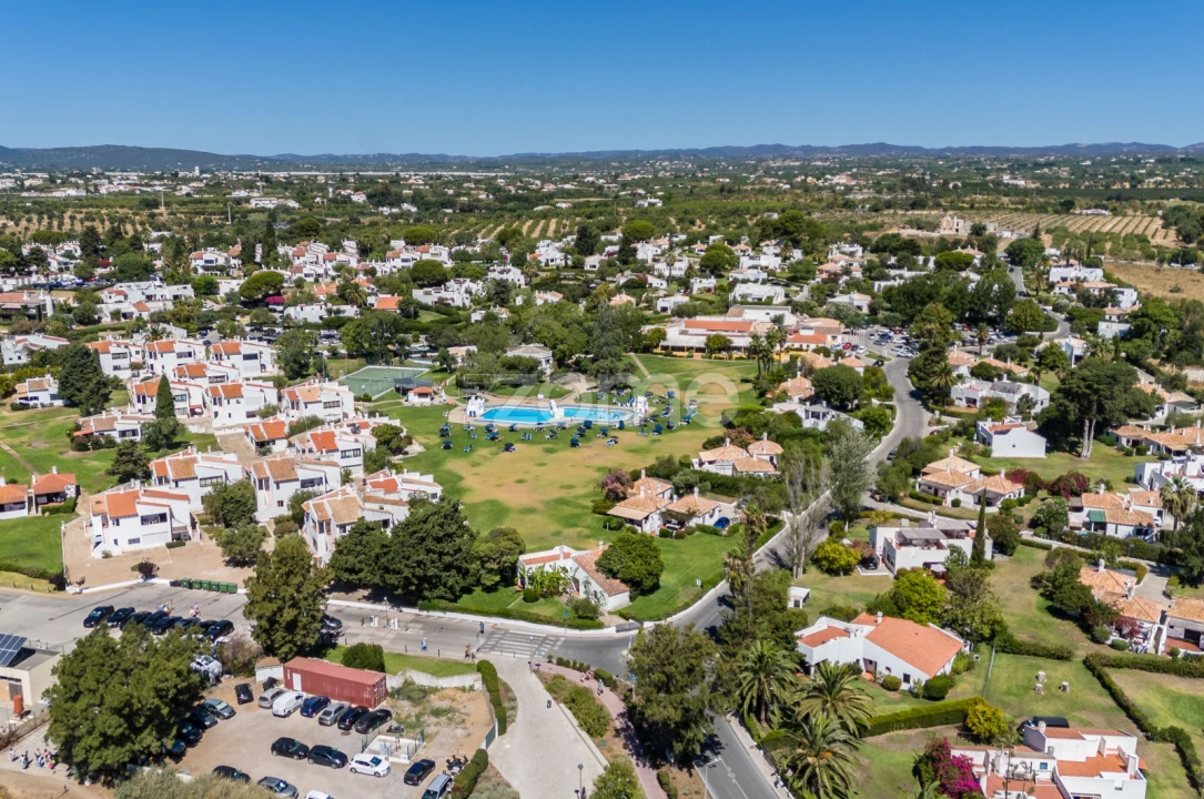 Moradia T1 para Venda em Santa Luzia Foto 55