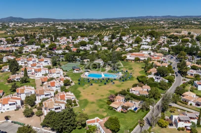 Moradia T1 para Venda em Santa Luzia
