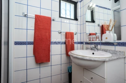 Moradia T1 para Venda em Santa Luzia