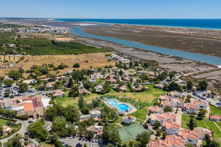 Moradia T1 para Venda em Santa Luzia Foto 57