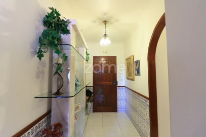 Apartamento T2 para Venda em Rio de Mouro