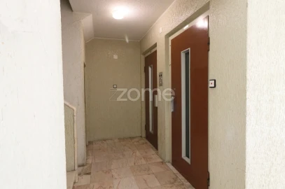 Apartamento T2 para Venda em Rio de Mouro