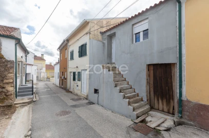 Moradia T2 para Venda em Assafarge e Antanhol