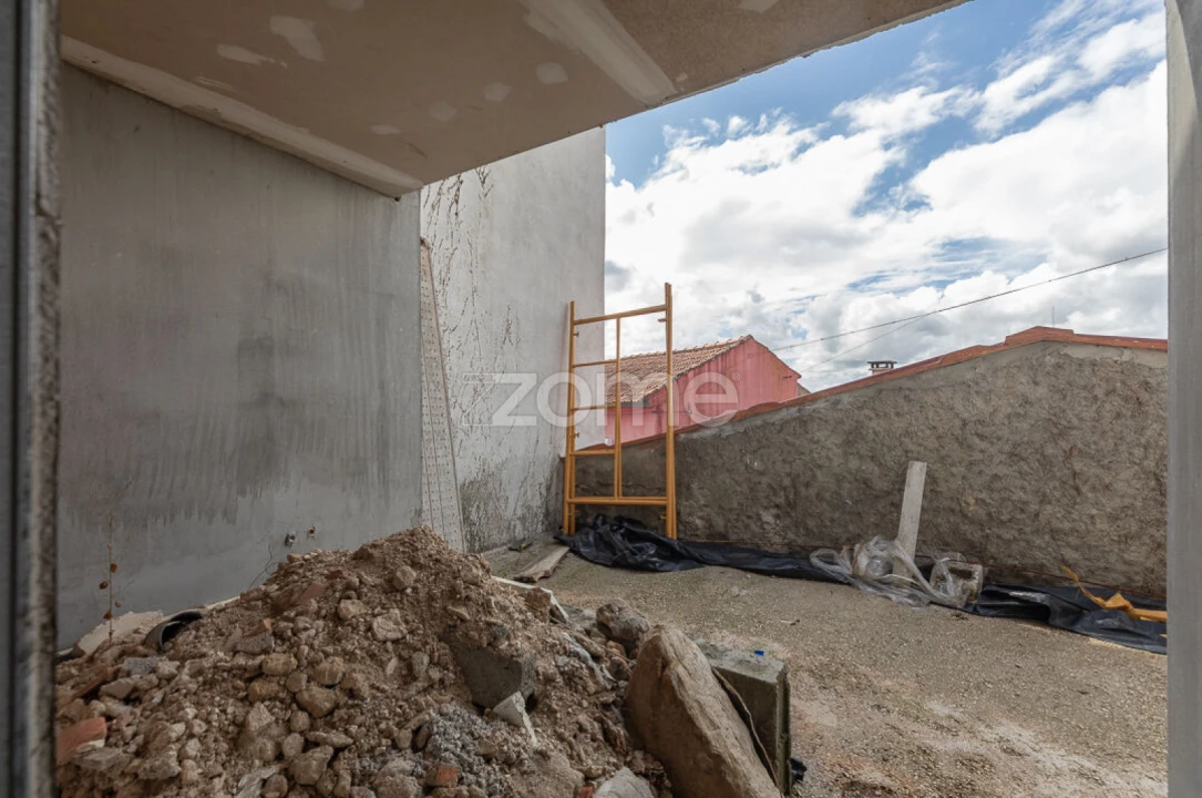 Moradia T2 para Venda em Assafarge e Antanhol Foto 6