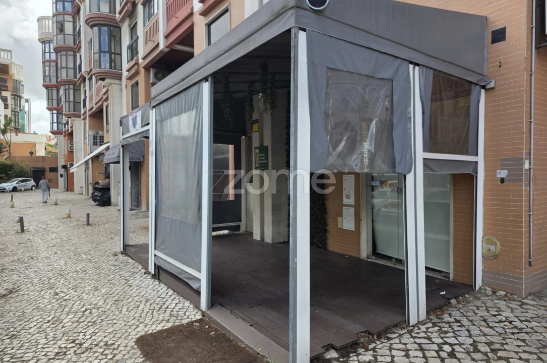Negócio para Trespasse em Venteira Foto 4