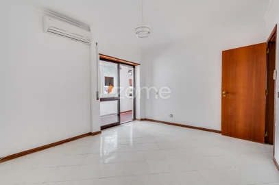 Apartamento T2 para Venda em Quarteira