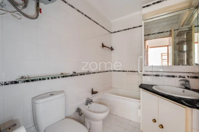Apartamento T2 para Venda em Quarteira